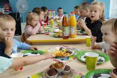 239179543_562088815210041_1614467943881278145_n